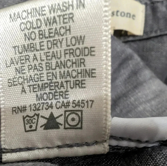 Moving Sale! 💘 By Cloth & Stone Chambray Hearth Shirtdress - Picture 9 of 10